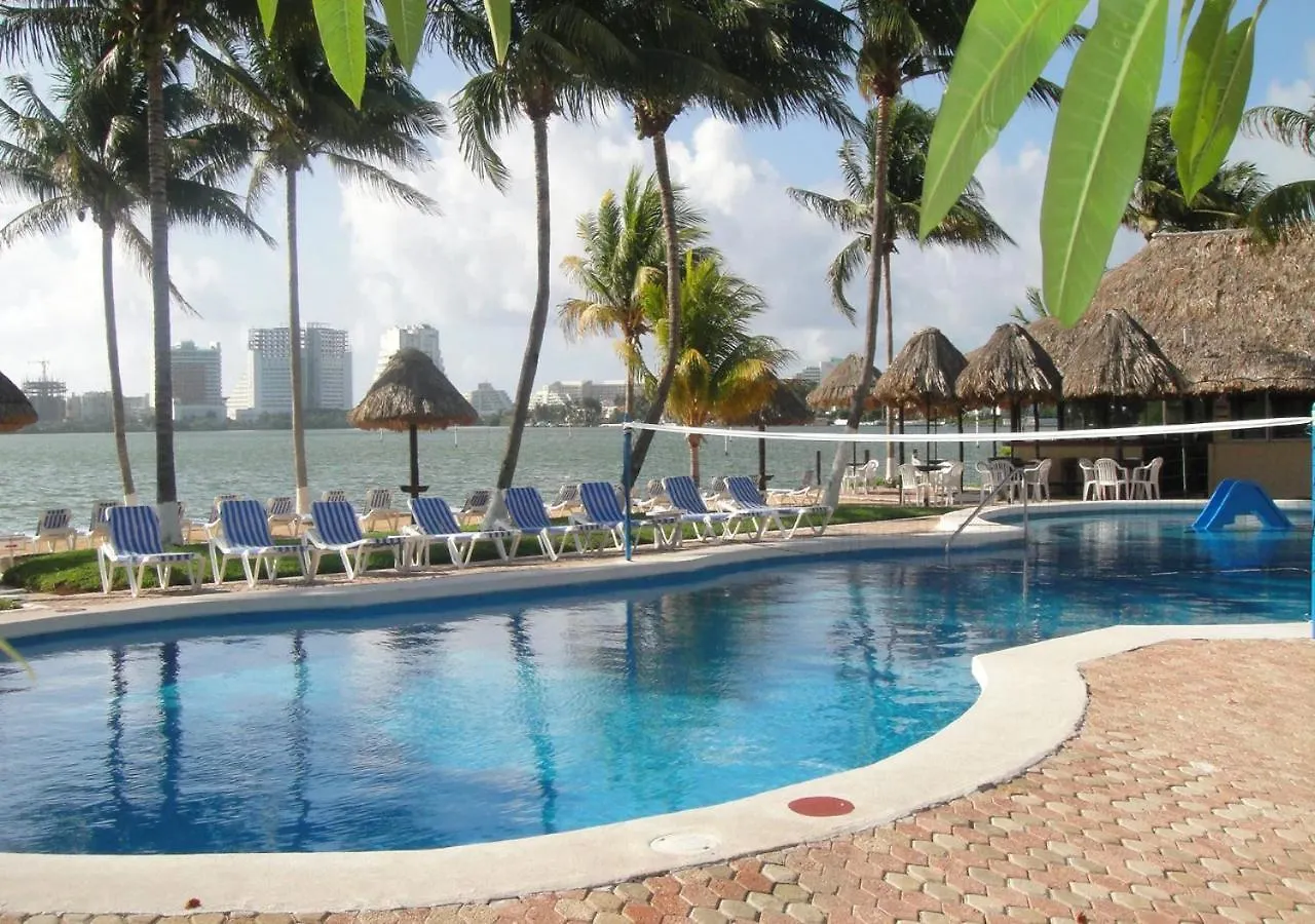 Wivc Coral Mar Resort - Amazing Hotel Zone & Lagoon Views, Enjoy The Tropical Breeze Cancun